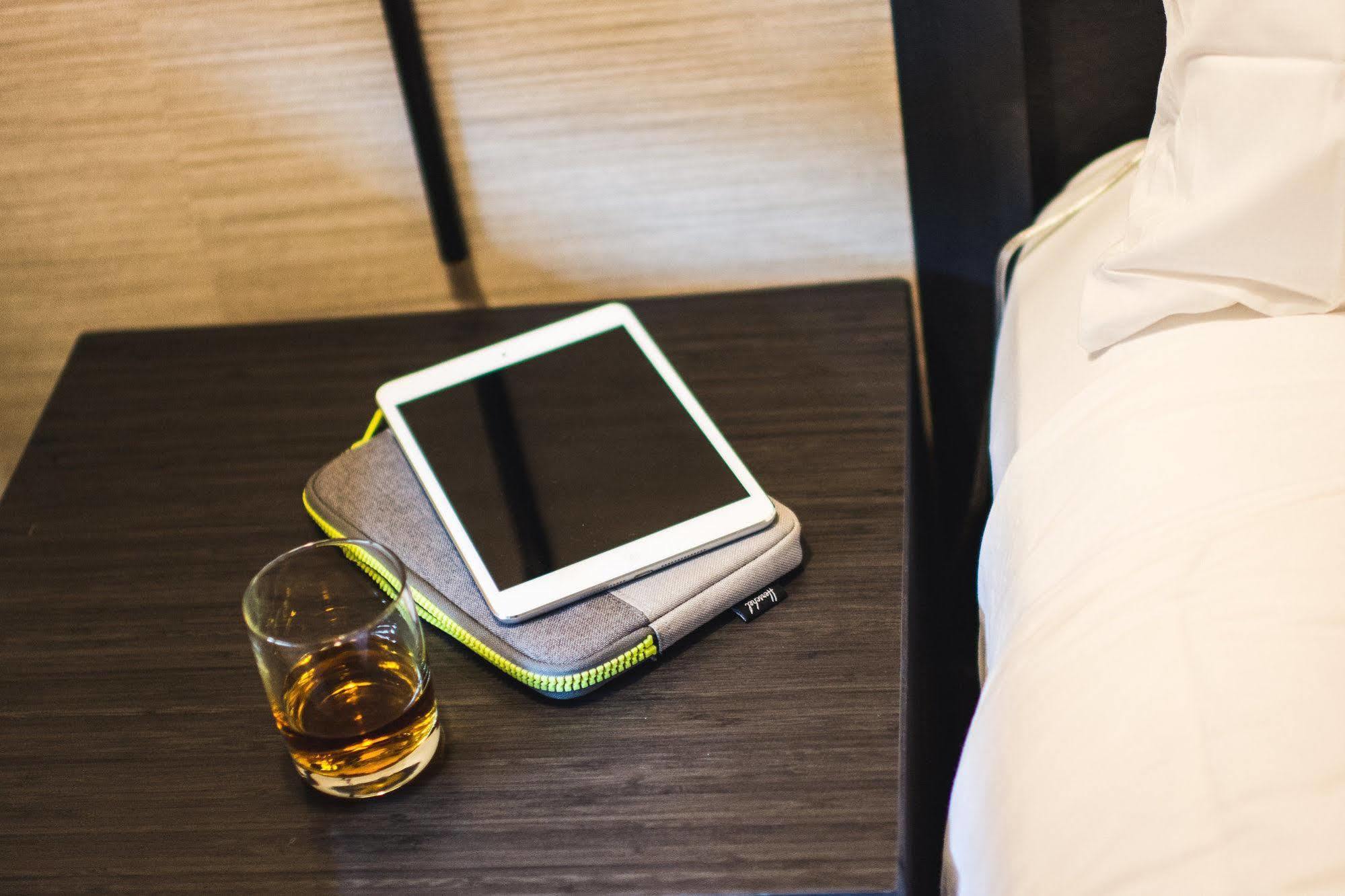 Hotel Hi-Ho - Contactless Check-In Фэрфилд Экстерьер фото